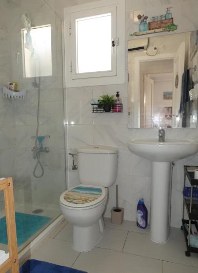 Image No.20-2 Bed Villa for sale