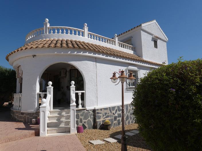 Image No.6-3 Bed Villa / Detached for sale