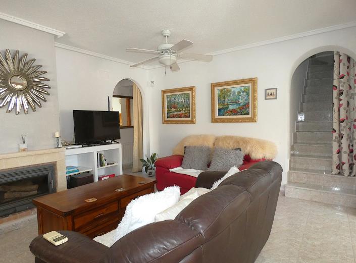 Image No.21-3 Bed Villa / Detached for sale