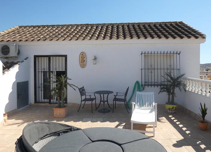 Image No.27-3 Bed Villa / Detached for sale