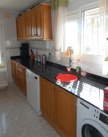 Image No.38-3 Bed Villa / Detached for sale