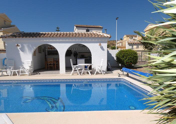Image No.52-3 Bed Villa / Detached for sale
