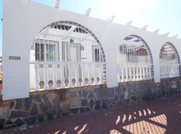 Image No.6-2 Bed House/Villa for sale
