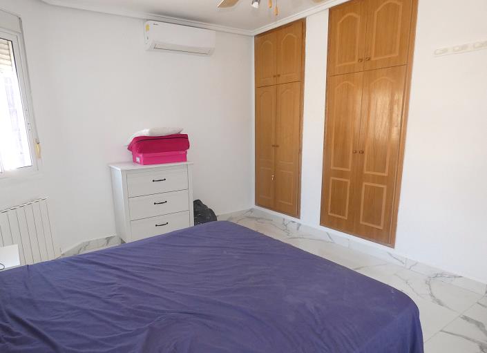 Image No.13-5 Bed Villa / Detached for sale