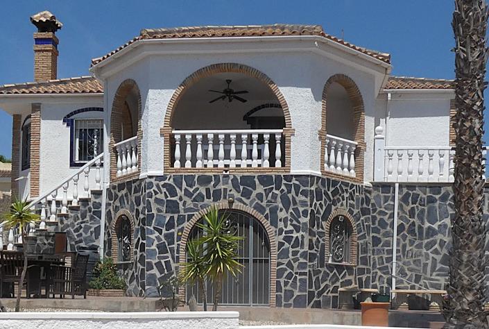 Image No.32-5 Bed Villa / Detached for sale