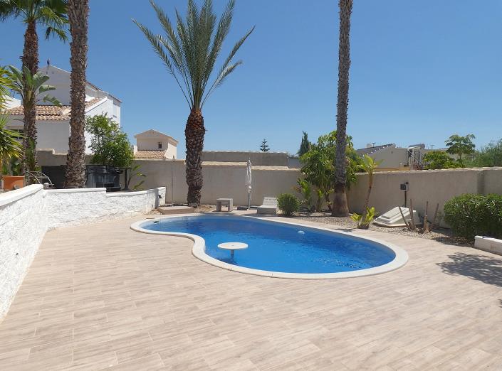 Image No.46-5 Bed Villa / Detached for sale