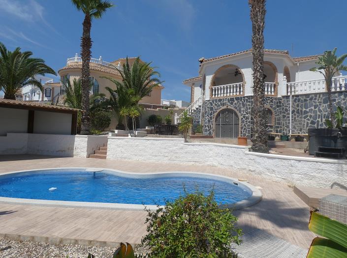 Image No.54-5 Bed Villa / Detached for sale