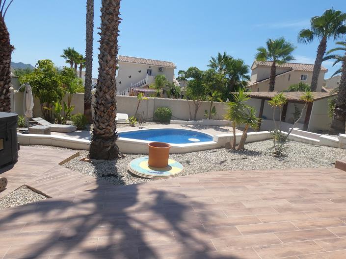 Image No.57-5 Bed Villa / Detached for sale