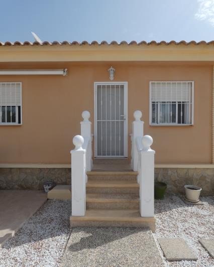 Image No.5-2 Bed Villa / Detached for sale