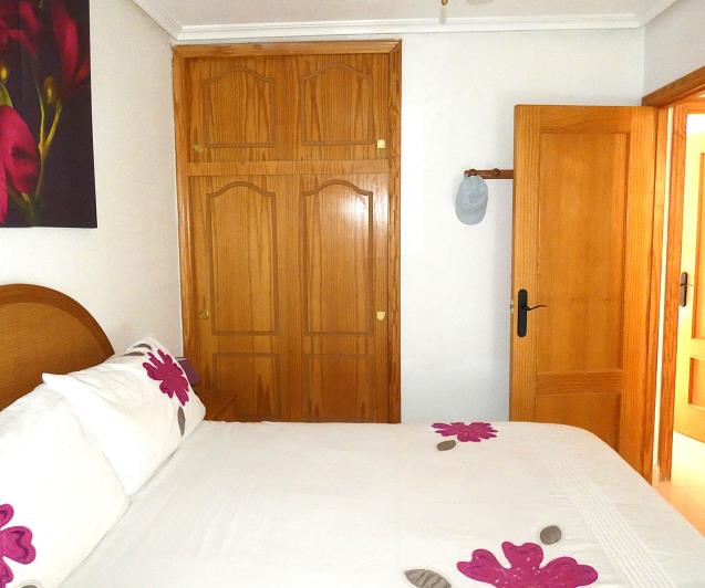 Image No.25-2 Bed Villa for sale