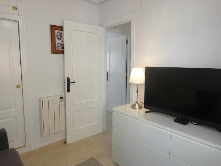 Image No.22-2 Bed Semi-Detached for sale