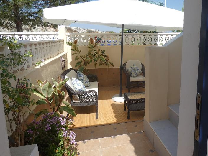Image No.36-2 Bed Semi-Detached for sale