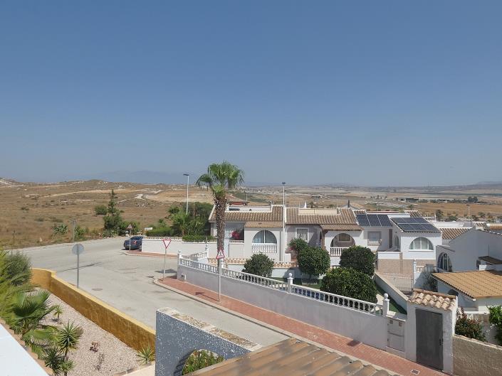 Image No.41-2 Bed Semi-Detached for sale