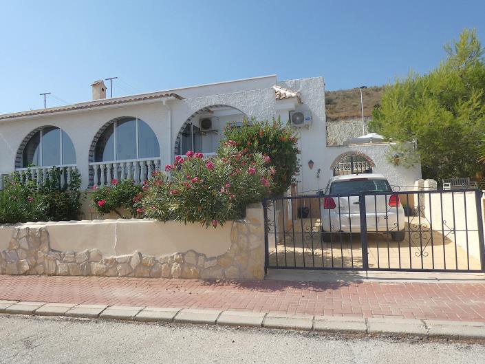 Image No.61-2 Bed Semi-Detached for sale