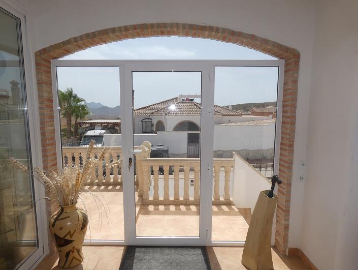 Image No.11-2 Bed Villa / Detached for sale