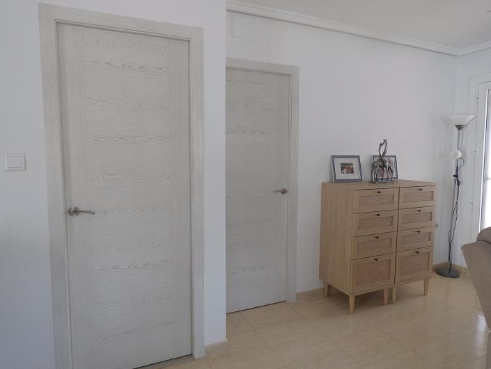 Image No.18-2 Bed Villa / Detached for sale