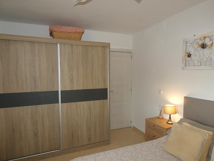 Image No.20-2 Bed Villa / Detached for sale