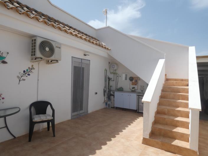 Image No.33-2 Bed Villa / Detached for sale