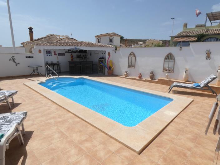 Image No.56-2 Bed Villa / Detached for sale