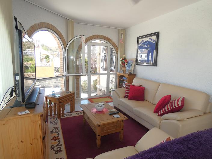 Image No.10-3 Bed Villa / Detached for sale