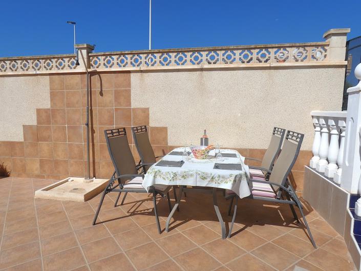 Image No.42-3 Bed Villa / Detached for sale