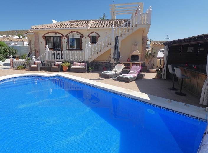 Image No.45-3 Bed Villa / Detached for sale