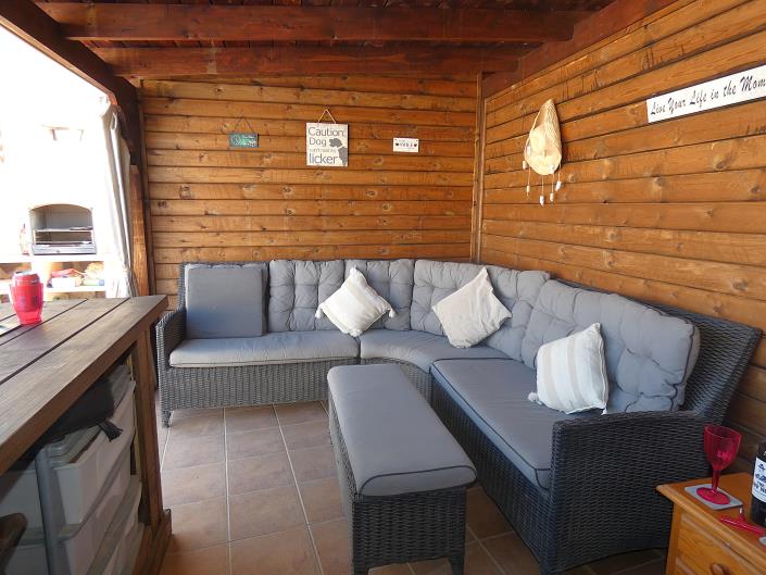 Image No.48-3 Bed Villa / Detached for sale