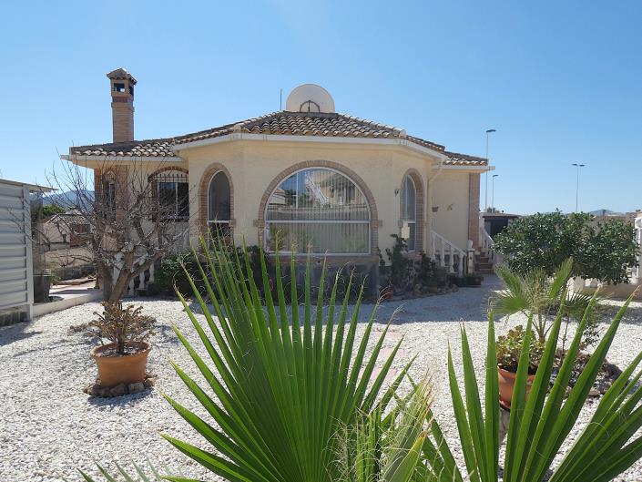 Image No.58-3 Bed Villa / Detached for sale
