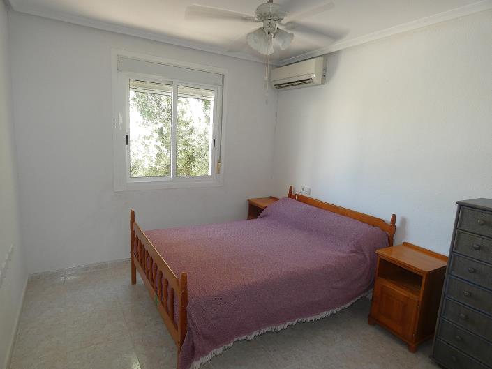 Image No.16-3 Bed Villa / Detached for sale