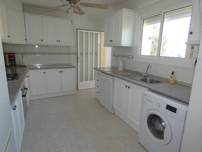 Image No.29-3 Bed Villa / Detached for sale