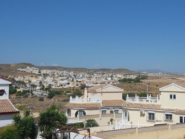 Image No.41-3 Bed Villa / Detached for sale