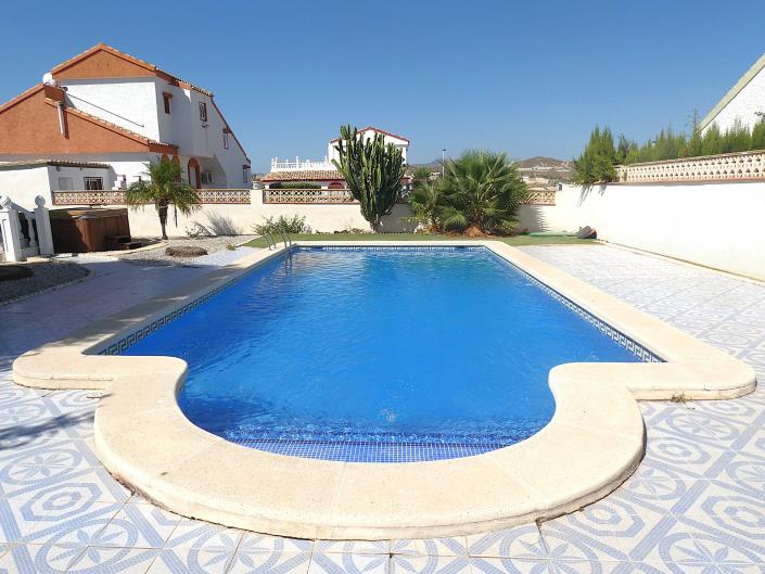 Image No.51-3 Bed Villa / Detached for sale
