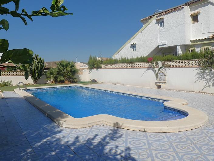 Image No.52-3 Bed Villa / Detached for sale