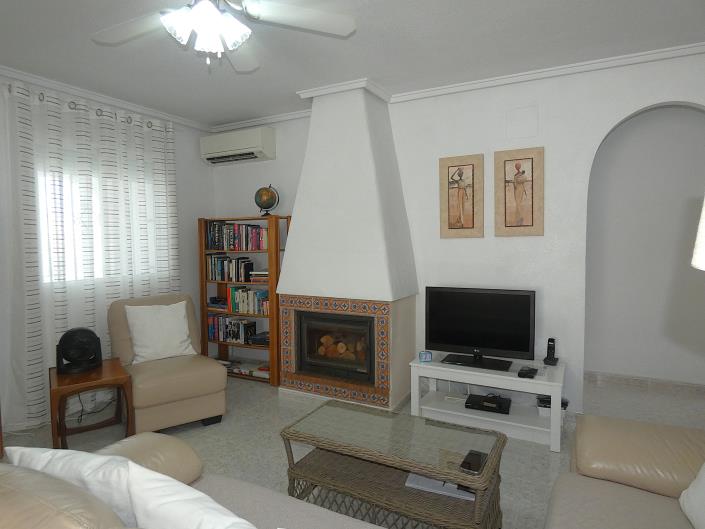Image No.13-3 Bed Semi-Detached for sale