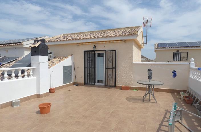 Image No.42-3 Bed Semi-Detached for sale
