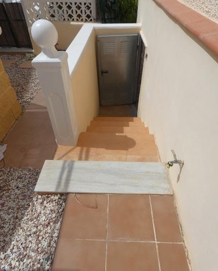 Image No.49-3 Bed Semi-Detached for sale