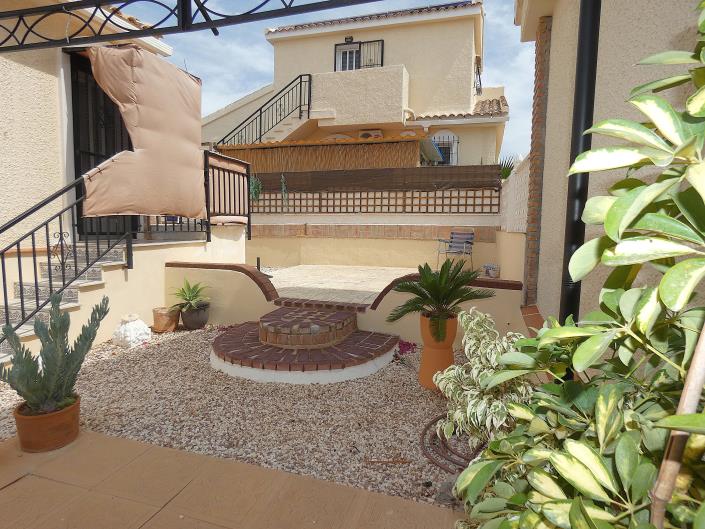 Image No.52-3 Bed Semi-Detached for sale
