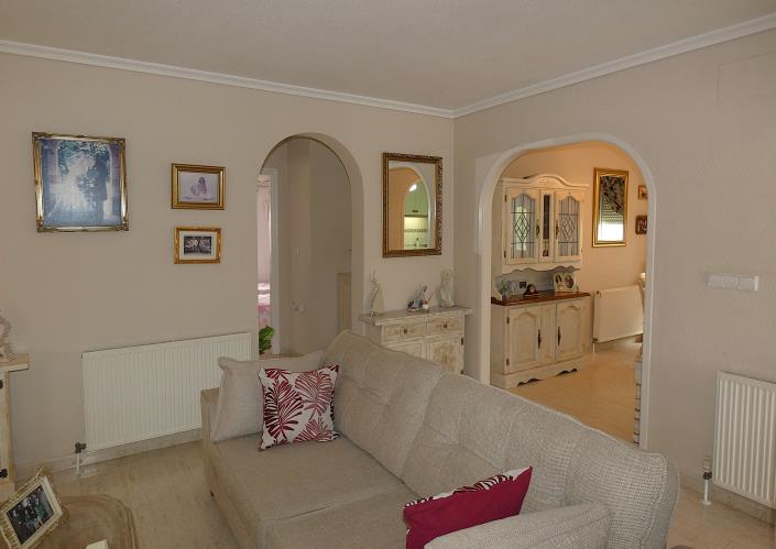 Image No.12-5 Bed Villa / Detached for sale