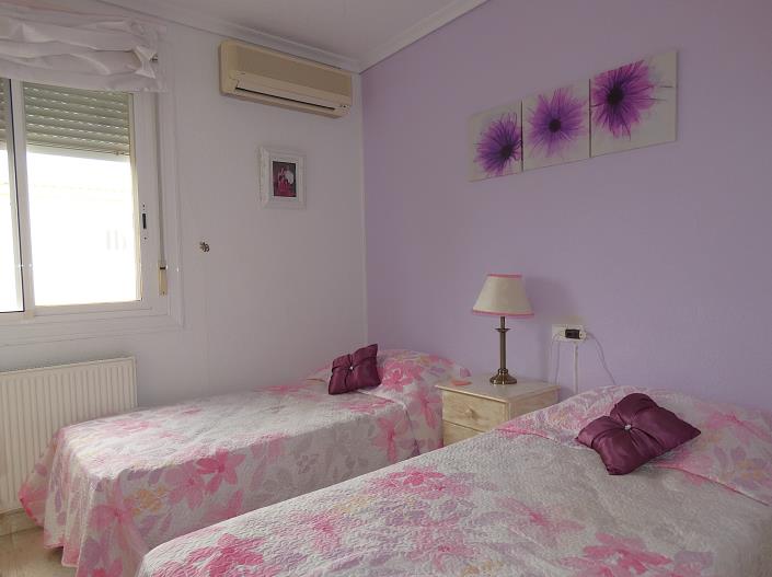 Image No.18-5 Bed Villa / Detached for sale