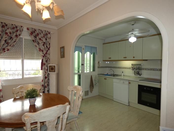 Image No.26-5 Bed Villa / Detached for sale