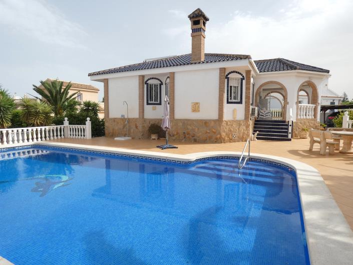 Image No.31-5 Bed Villa / Detached for sale