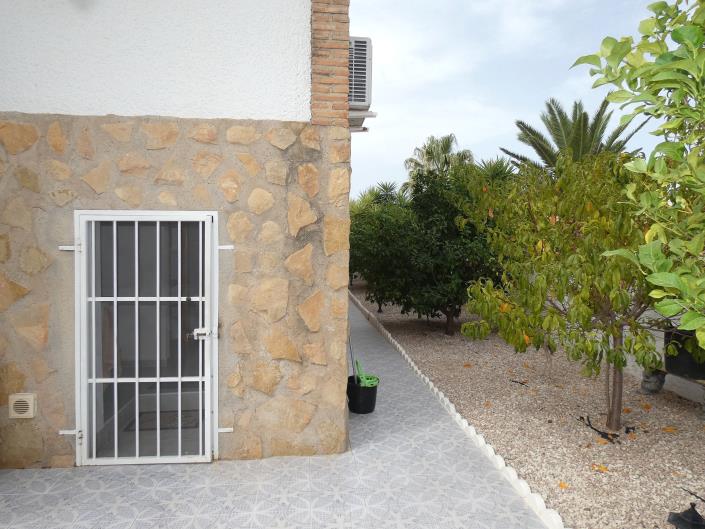 Image No.37-5 Bed Villa / Detached for sale
