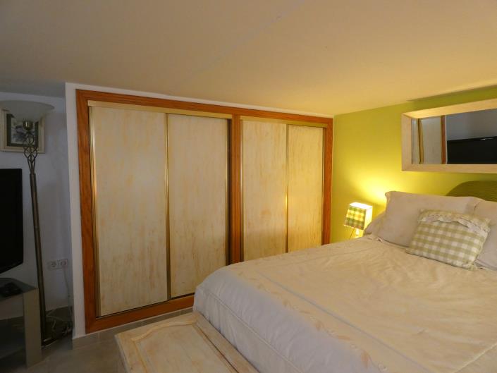 Image No.40-5 Bed Villa / Detached for sale
