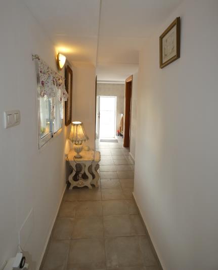 Image No.44-5 Bed Villa / Detached for sale
