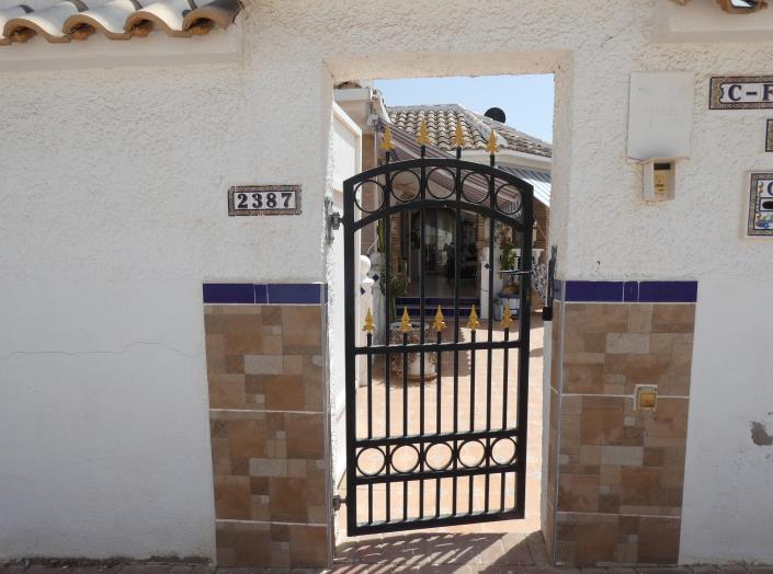 Image No.6-3 Bed Villa / Detached for sale