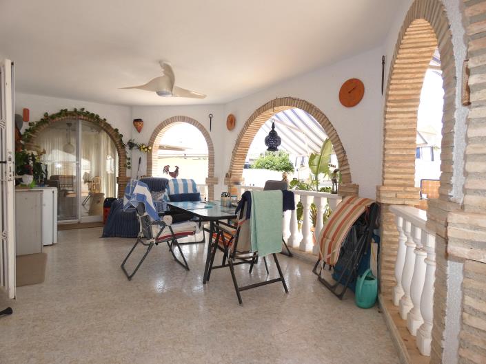Image No.9-3 Bed Villa / Detached for sale