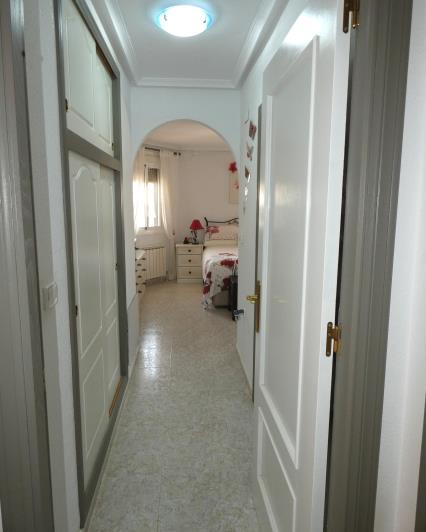 Image No.15-3 Bed Villa / Detached for sale