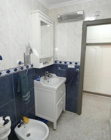 Image No.21-3 Bed Villa / Detached for sale