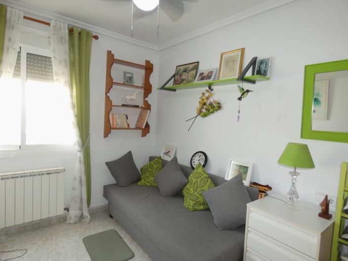 Image No.23-3 Bed Villa / Detached for sale