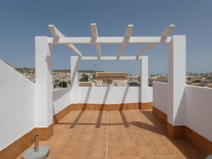 Image No.42-3 Bed Villa / Detached for sale